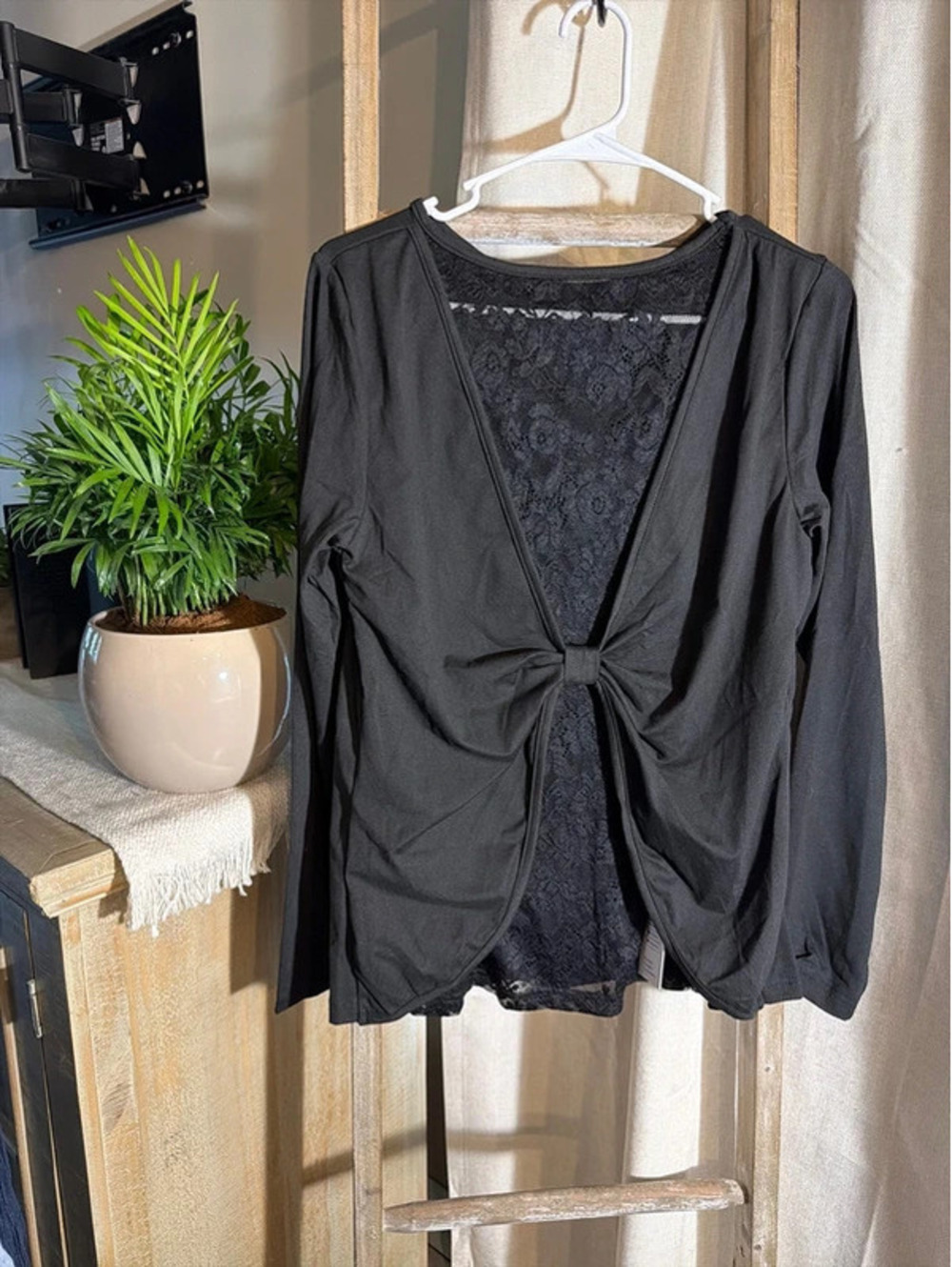 Long sleeve shirt
